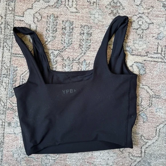 Abercrombie&Fitch Cropped Padded Tank Top - Picture 4 of 4